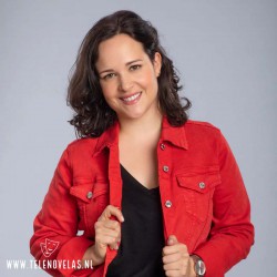 María Teresa Barreto es Marcela Vallejo (Café con Aroma de Mujer)