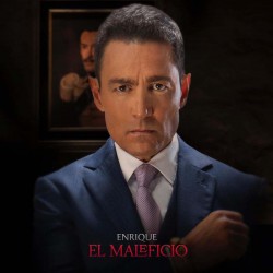 Fernando Colunga como Enrique de Martino Comprar El maleficio solo aqui por telenovelas.nl.
