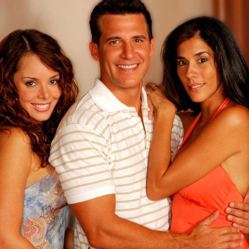 Compra la Telenovela: Pobre Millonaria completo en DVD. Compra la Telenovela: Pobre Millonaria completo en DVD.